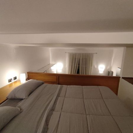 Duomo1Vip Apartamento Milão Exterior foto